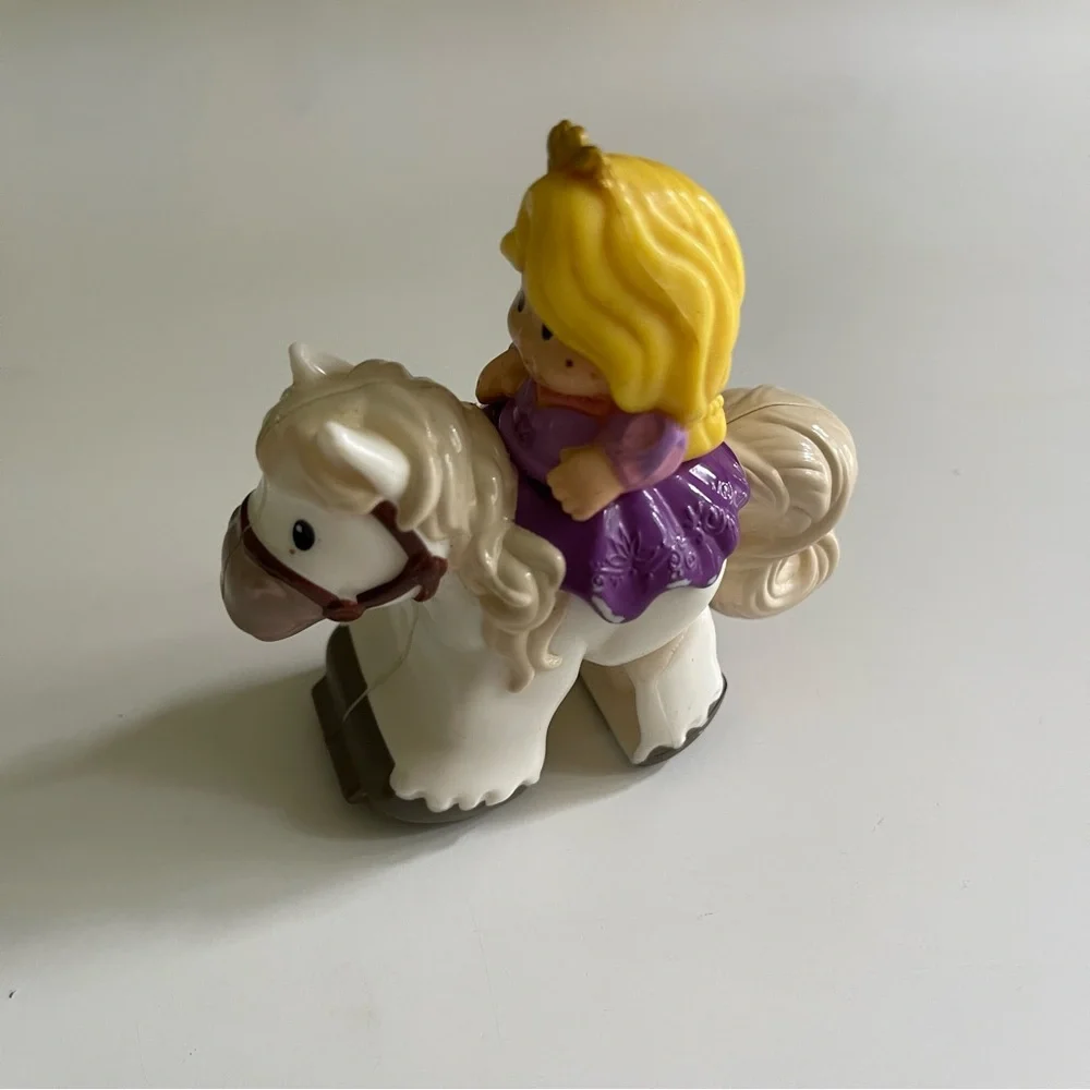 Fisher-Price Little People Klip Klop Rapunzel